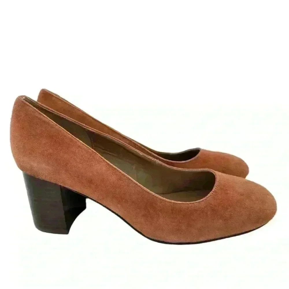 Adrienne Vittadini womens heels size 7.5 burnt orange suede round toe career